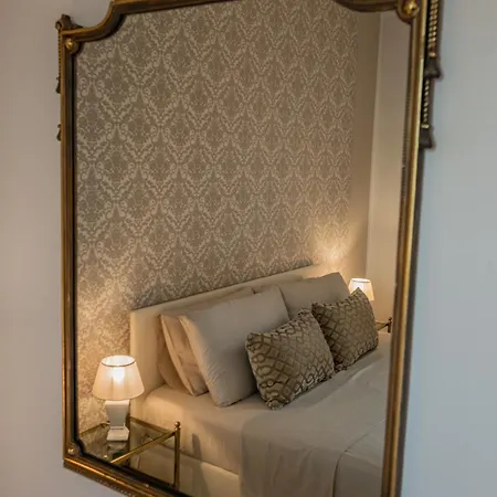Casa Camelia With A Private Terrace Near Venice * Villa Cameroni